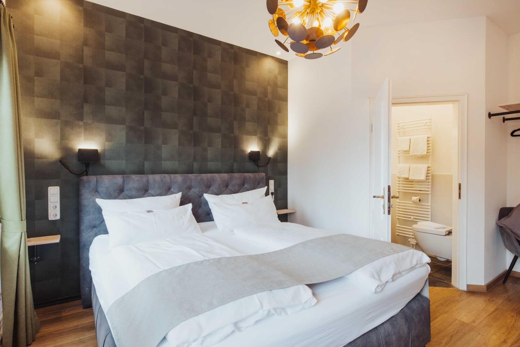 Hotel Butz Шарбойтц Екстериор снимка