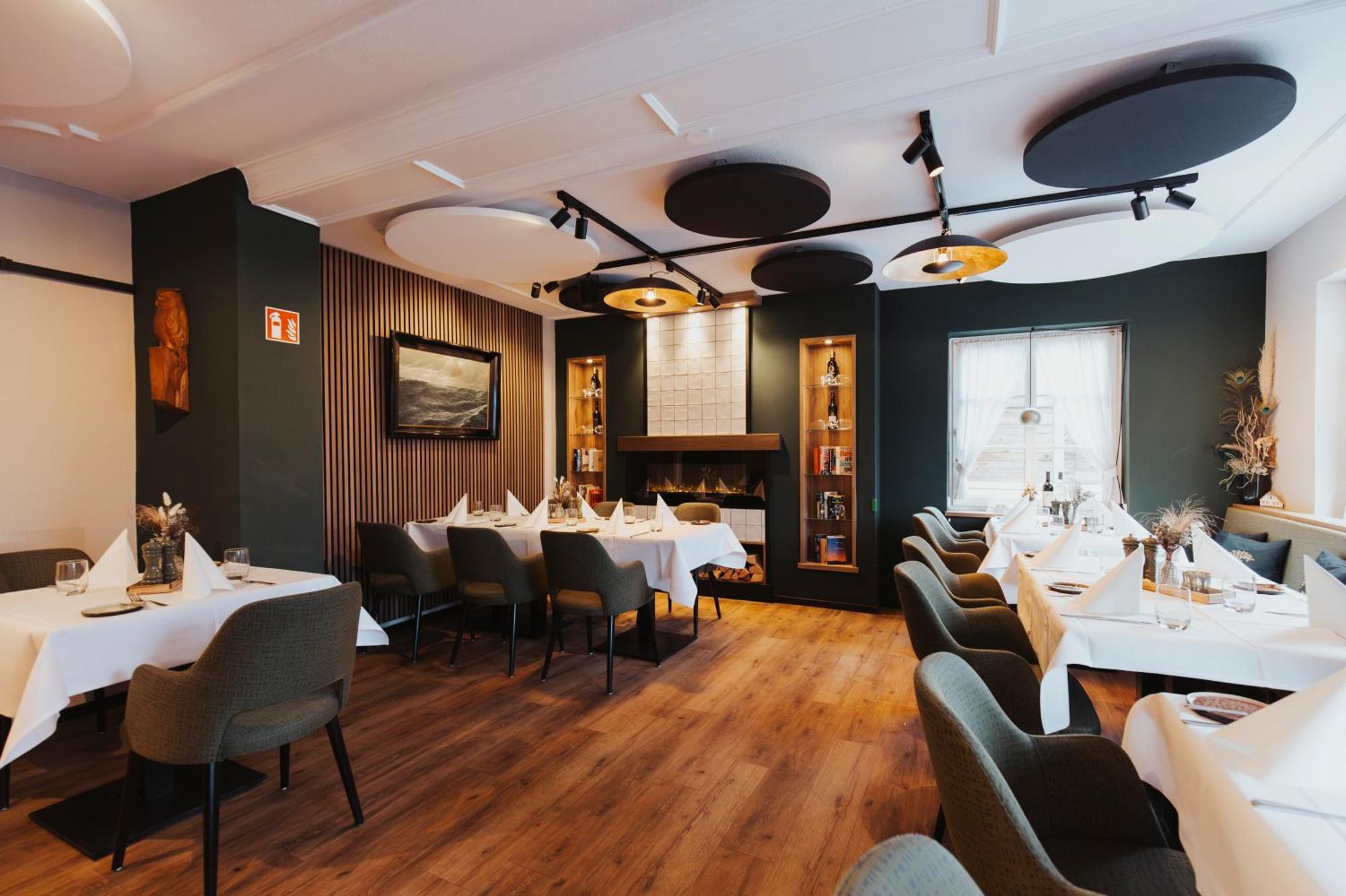 Hotel Butz Шарбойтц Екстериор снимка